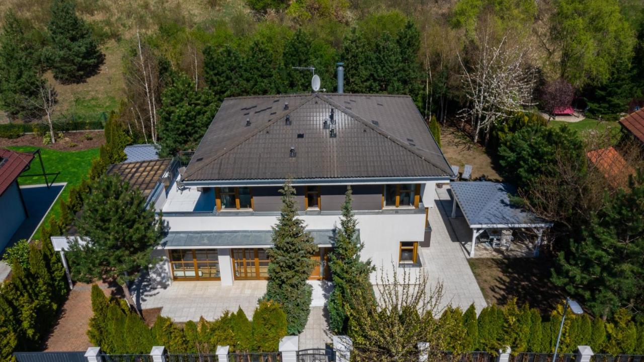 Serenity Prague Villa With Garden Jacuzzi Buitenkant foto