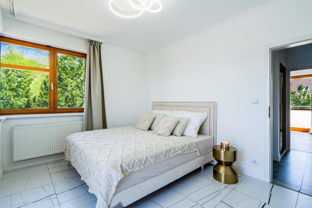 Serenity Prague Villa With Garden Jacuzzi Buitenkant foto