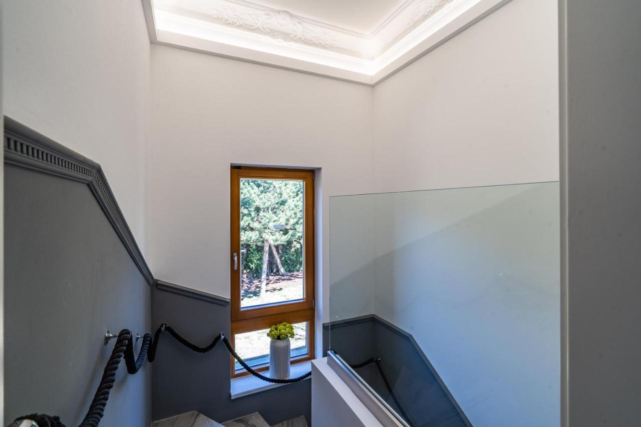 Serenity Prague Villa With Garden Jacuzzi Buitenkant foto